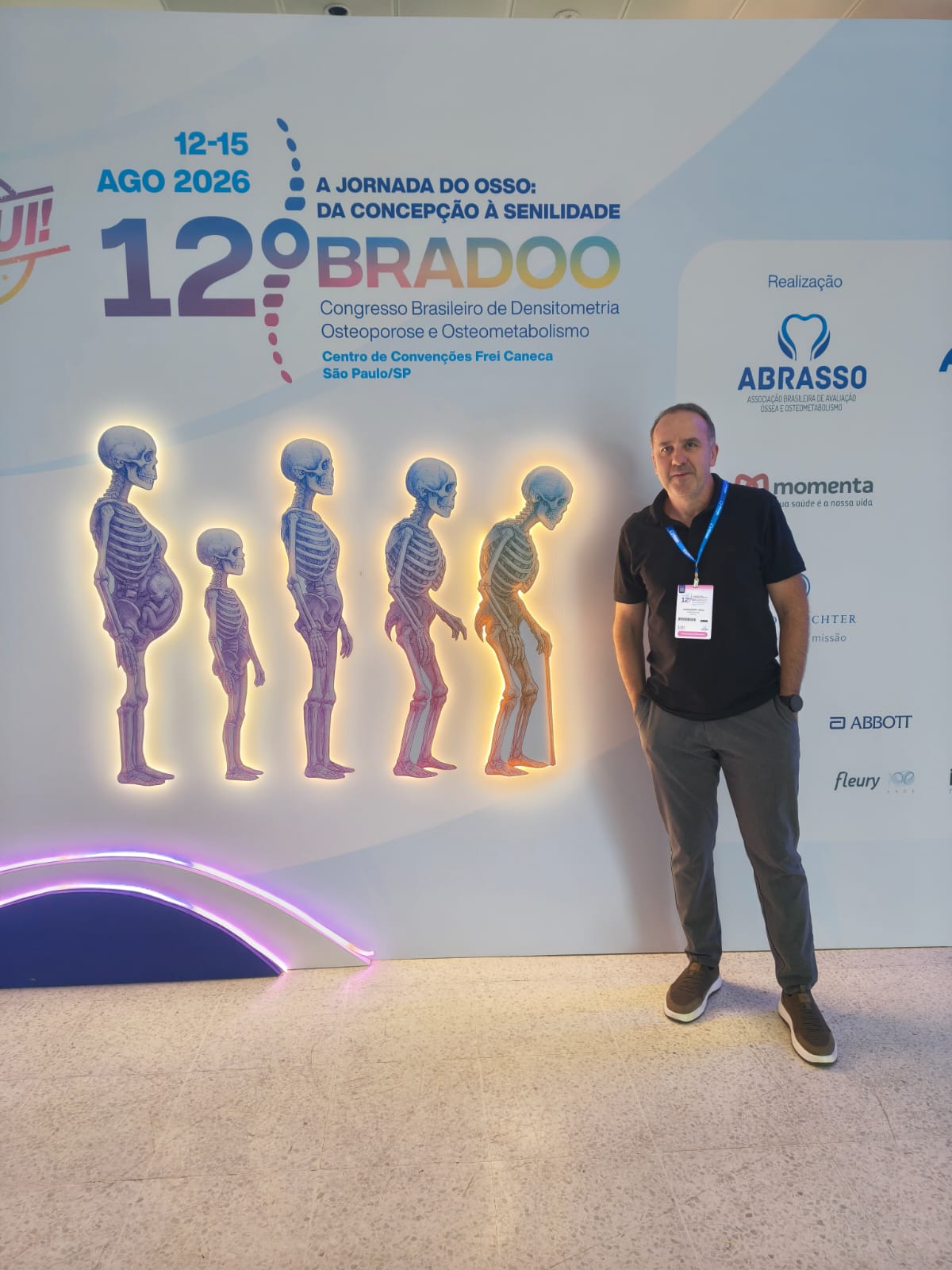 Dr. Alessandro Souza de Faria no 12º BRADOO, Congresso Brasileiro de Densitometria, Osteoporose e Osteometabolismo, em São Paulo